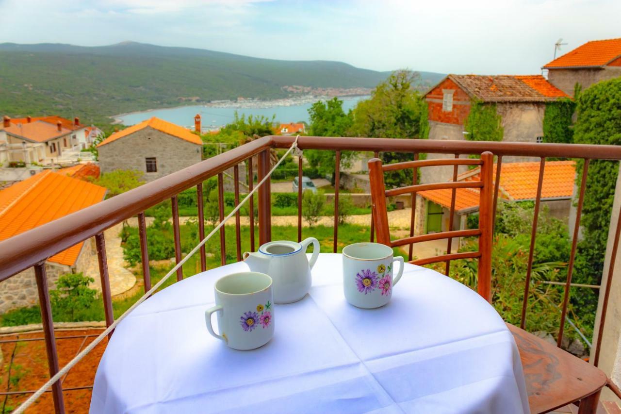 Kuca Za Odmor Kornic Villa Buitenkant foto