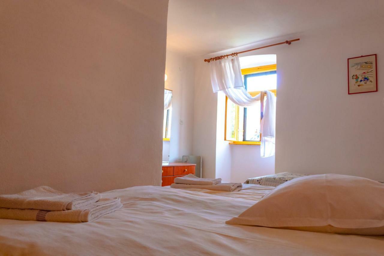 Kuca Za Odmor Kornic Villa Buitenkant foto