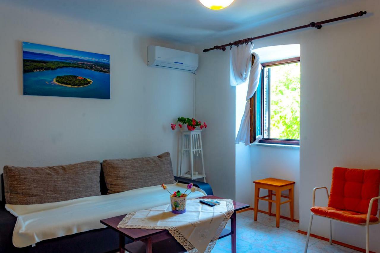 Kuca Za Odmor Kornic Villa Buitenkant foto